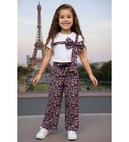 Kız Çocuk Bisiklet Yaka Fiyonk Detaylı T-Shirt Üzeri Boydan Leopar Detaylı Bol K (Beyaz)