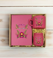 BK Gift Kişiye Özel İsimli DTF Anne Temalı Leylak Defter & Kahve Fincanı & Mum Hediye Seti-6, Anneye Hediye, Anneler Günü Hediyesi