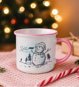 BK Gift Kişiye Özel İsimli Yılbaşı Tasarımlı Pembe Emaye Kupa Bardak -8, Arkadaşa Hediye, Yeni Yıl Hediyesi