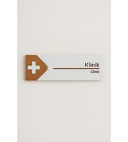 Lucena Klinik Ofis Oda Kapı İsimliği Yönlendirme Tabelası Levhası Kişiselleştirilebilir
