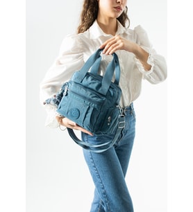Çapraz Askılı Ultra Hafif Çok Cepli Omuz Çantası Mavi (Model: 571-6R)