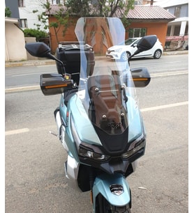 MOTOCAM RKS Freccia Ön Cam 2022-2026 Model 65cm Şeffaf Renkli 4mm ORTA BOYLU