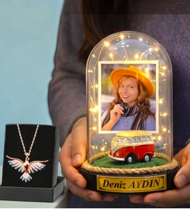 Fotoğraflı & Yazılı Led Işıklı Fanus ve Renkli Zümrüdü Anka Kuşu Kolye Sevgiliye Anlamlı Hediye (Model 6)