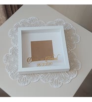 Kişiye Özel İsimli 25x25 cm Verda Anı Çerçevesi-Derin Anı Çerçevesi 4,5 cm derin Ahşap Özel Kaplama Çerçeve