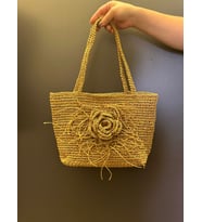 EL ÖRGÜSÜ PÜSKÜL GÜLLÜ TASARIM KADDIN OMUZ EL ÇANTASI 36X25 CM