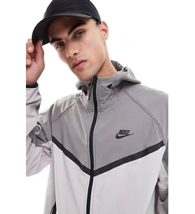 Tech Windrunner Woven Full Zip Loose Fit Jacket Erkek Bol Kesim Paraşüt Kumaş Kapüşonlu Ceket