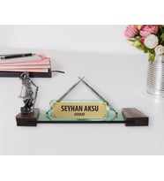 BK Gift Kişiye Özel Avukat Saatli Kristal Masa İsimliği (Beyaz)