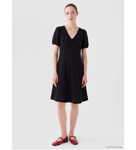 LCW Comfort Siyah V Yaka A Kesim Mini Elbise