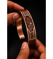 Horus'un Gözü İşlemeli Bakır Bileklik Otantik El İşçiliği Ayarlanabilir Unisex Tasarım
