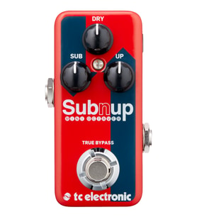 TC Electronic  Sub N Up Octaver Pedalı