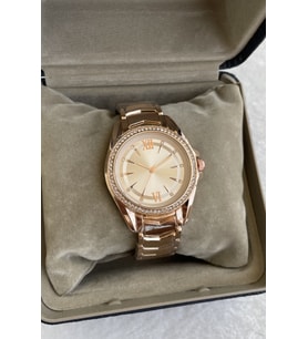 Rose Gold Taşlı Kadın Kol Saati İle Zamana İmzanızı Atın! En Trend Kadın Kol Saatleri Şıklığın Tadına Varın