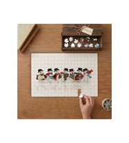 Kardan Adamlar Tasarımı 240 parça Ahşap Puzzle Ahşap Kutuda MP10324