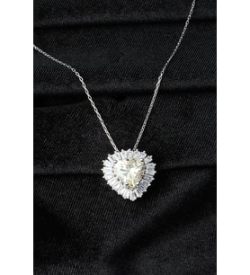 Kalp Kolye Baget Kırmızı Yakut Zirkon Taşlı Silver 925 Ayar Gümüş Kolye
