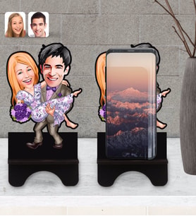 BK Gift Kişiye Özel Sevgililer Karikatürlü Ahşap Biblo Telefon Standı-56