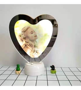 Li·vava Işikli Kalp Si·hi·rli· Ayna Ve Çerçeve, Beyaz, 22x17