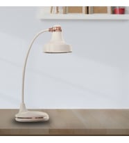 EMT PAZARLAMA® Dokunmatik 3 Farklı LED Işıklı Çalışma Masası Üstü Lamba