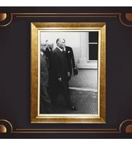 Altın Varaklı Çerçeveli Paspartulu Atatürk Tablo TR0620 (Gold)