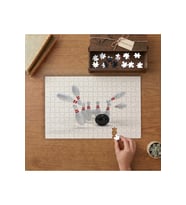 Devrilen Bowling Dubaları Tasarımı 240 parça Ahşap Puzzle Ahşap Kutuda MP01949