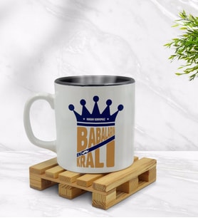 BK Gift Kişiye Özel Babaların Kralı Tasarımlı İçi Siyah Renkli Kupa Bardak Model 2