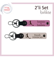 Futbol Temalı Minimalist Anahtarlık, Erkek Kardeşe Kişiselleştirilebilir Hediyelik, Pembe-Pudra