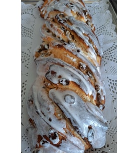 Alman Üzümlü Quarklı Çörek - Quarkzopf mit Rosinen  600g