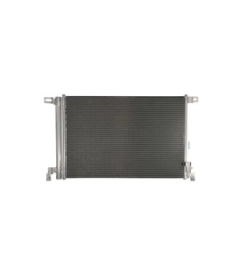 Klima Radyatörü 676x440,4x16 – 4M0816421B Wisco - Audi Q7 A6 A7 A8 E-tron 15 Ve Sonrası Uyumlu
