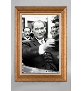 Altın Varaklı Paspartulu Çerçeveli Atatürk Tablo nt770