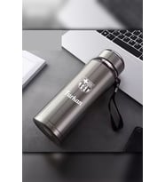 1 Litre Paslanmaz Çelik Takım Baskılı Termos  12 Saat Sıcak Soğuk Tutma  Dayanıklı Yapı (Gümüş)