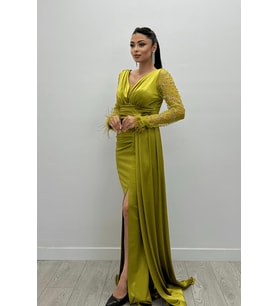 Saten Kumaş Kolları Otrişli Boncuk Detaylı Balık Elbise - YEŞİL