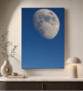 BK Gift Mavi Gökyüzünde Ay Manzarası Minimalist Uzay Temalı Modern Kanvas Duvar Tablosu 50x70 cm