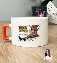 Kişiye Özel Karikatürlü Book Lover Lüks Fincan Doğum Günü Hediyesi