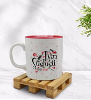 BK Gift Kişiye Özel Evin Süslüsü Tasarımlı İçi Kırmızı Renkli Kupa Bardak Model 4