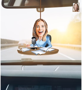 Kişiye Özel Karikatürlü Radyocu Ahşap Araba Dikiz Ayna Süsü