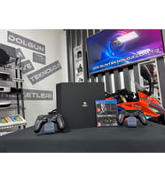PlayStation 4 Pro 1TB Çift Kol + Mortal Kombat XL Oyun CD’si (İKİNCİ EL)