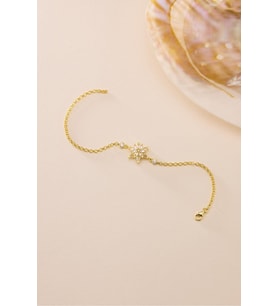 925 Ayar Gümüş Gold Kaplama Doç Zincirli Beyaz Taşlı Lotus Çiçeği Bileklik