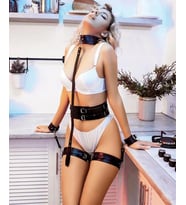 Arias Closet Siyah Tasma Kelepçe Bel ve Bacak Aksesuarlı Fantezi Harness Set