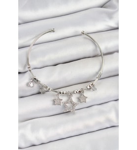 Pirinç Zirkon Taşlı Yıldız Model Gümüş Renk Charm Bileklik TJ-BB7347