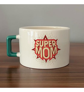 Süper Mom Kırmızı Baskılı Yeşil Kulplu C Fincan