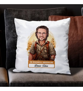 Kişiye Özel Hediye Karikatürlü En Başarılı Erkek Arkeolog Yastık