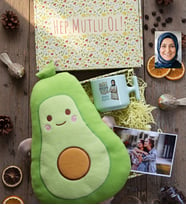 Kişiye Özel Karikatürlü Best Mom Ever Anneye Hediye Hediye Kutusu - Kişiye Özel T Pastel Kupa, Peluş Yastık, Fotoğraf 1 Adet Anneler Günü Hediyesi