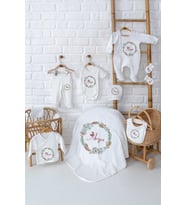 Pia Baby Premium Lüks 10’lu İsim Baskılı Yenidoğan Kız Bebek Hediyesi Set 5017-01 (Krem)