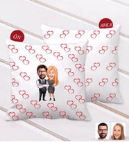BK Gift Kişiye Özel Sevgililer Karikatürlü Çift Kalp Desenli Dekoratif Kırlent Yastık-100 (Beyaz)