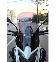 MOTOCAM Benelli TRK 251 Ön Cam 2019-2023 Model 56cm Füme Renkli 4mm