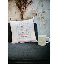 Yenidoğan Hemşiresi Kupa Bardak ve Yastık Set 002 (Beyaz)