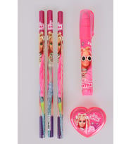 DEKOMUS İLE LİSANSLI BARBIE 3 ADET KURŞUN KALEM,ROKET SİLGİ VE KALPLİ KALEMTRAŞ SETİ