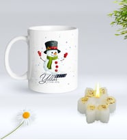 Yılbaşı Hediyesi BK Gift Kişiye Özel Yeni Yıl Tasarımlı Beyaz Kupa Bardak ve Kokulu Kar Tanesi Mum Hediye Seti-8, Sevgiliye Hediye, Arkadaşa Hediye