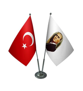 Masa Üstü Atatürk Bayrağı Türk Bayrağı İkili Krom Direk Masa Bayrak Seti