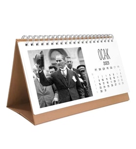 2027 Atatürk Takvimi - Atatürk Fotoğraflı 2027 Masa Takvimi - Kahverengi