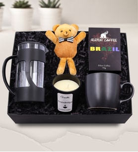 Siyah French Press & Siyah Kupa & Alerya Brazil Filtre Kahve & Mini Papyonlu Ayıcık Anahtarlık & Vanilya Kokulu Bardak Mum Hediye Seti
