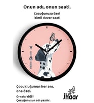 İsme Özel Sevimli Köpek ile Kelebek Çocuk Odası Duvar Saati Orta Boy 30 cm Siyah Camlı Sessiz
